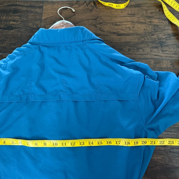 Mountain Hardwear Mens M Vented Long Sleeve Button-up Shirt Blue Zip Pocket M - Picture 6 of 8